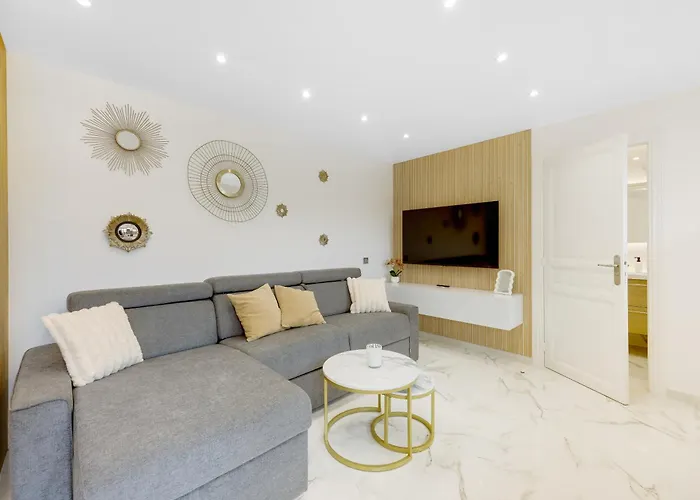 Le Duplex - A 10 Minutes De Paris * パンタン